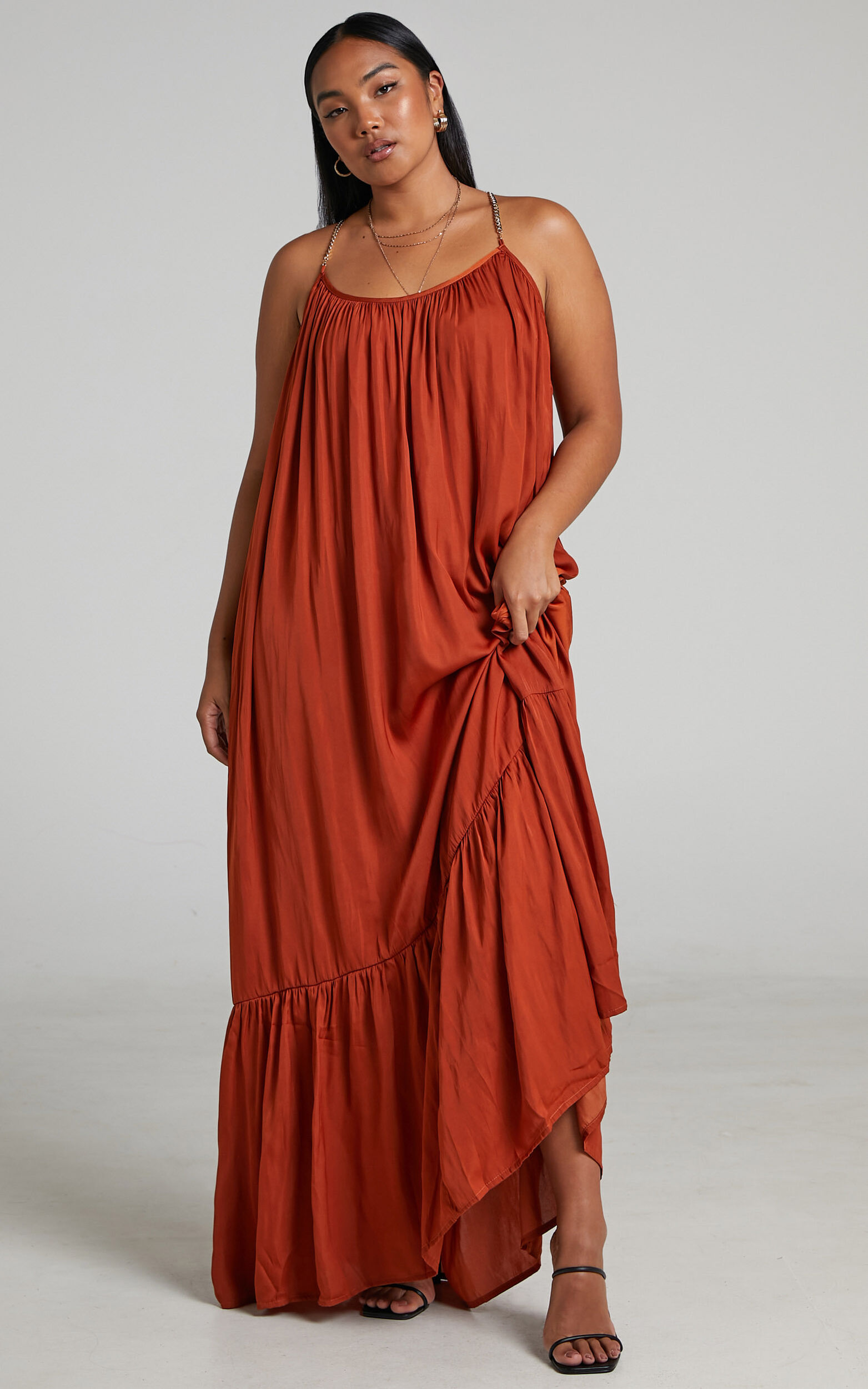 Sychie Maxi Dress - Chain Straps Relaxed Dress in Rust - 06, BRN2