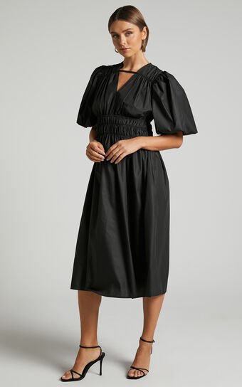 Selnya Midi Dress - Puff Sleeve V Neck Panelled Dress in Black