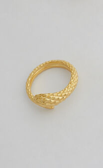 Lynlee Ring in Gold