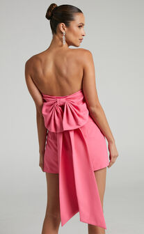 Shaima Top - Strapless Bow Back Crop Top in Pink