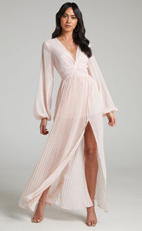 Alona Long Sleeve Twist Front Pleated Maxi Dress in Pink