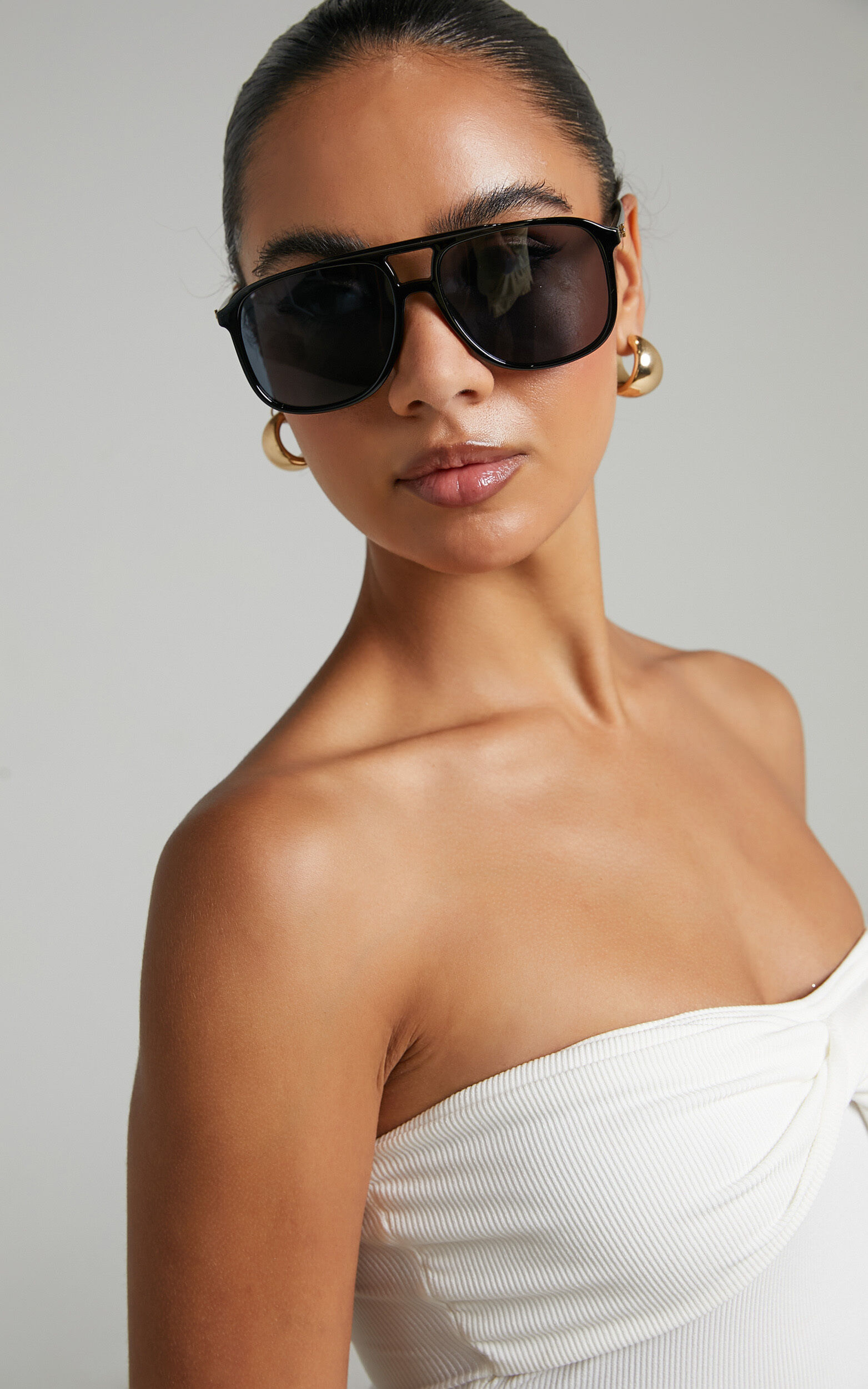 Peta And Jain - Elle Sunglasses in Black - NoSize, BLK1, super-hi-res image number null