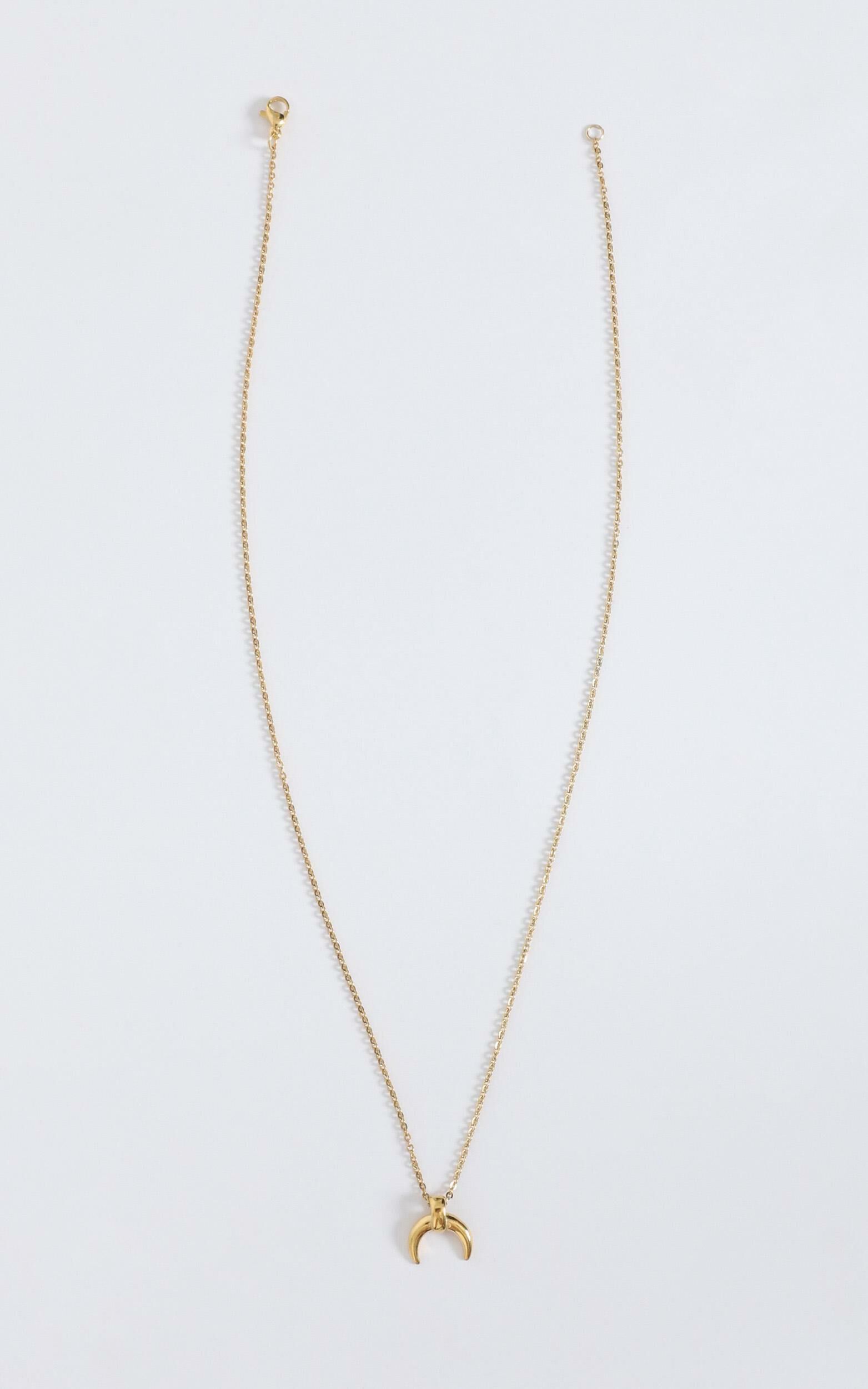 Peta And Jain - Sydni Necklace in Gold, GLD1