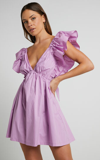 Raiza Mini Dress - Ruffle Sleeve Tie Back Plunge Dress in Lilac