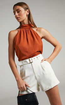Davena Belted Tailored Short in Stone