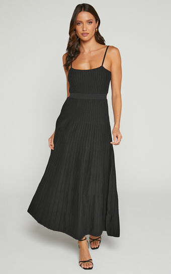 Donissa Midaxi Dress - Panelled Knit Dress in Black