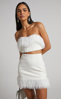 Rhaiza Mini Skirt - Faux Feather Trim High Waisted Skirt in White