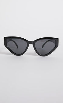 Peta and Jain - Lacey Sunglasses in Black Frame / Smoke Mono Lens