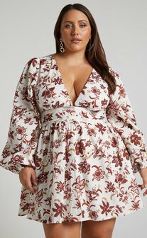 Amalie The Label - Rosabel Long Sleeve Plunge Neck Fit and Flare Mini Dress in Luca print