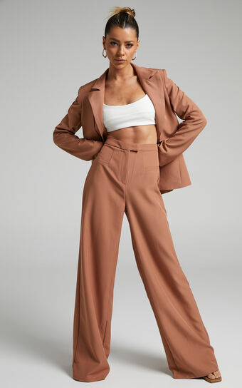 Jaxine - High Waisted Tailored Wide Leg Trousers in Chestnut