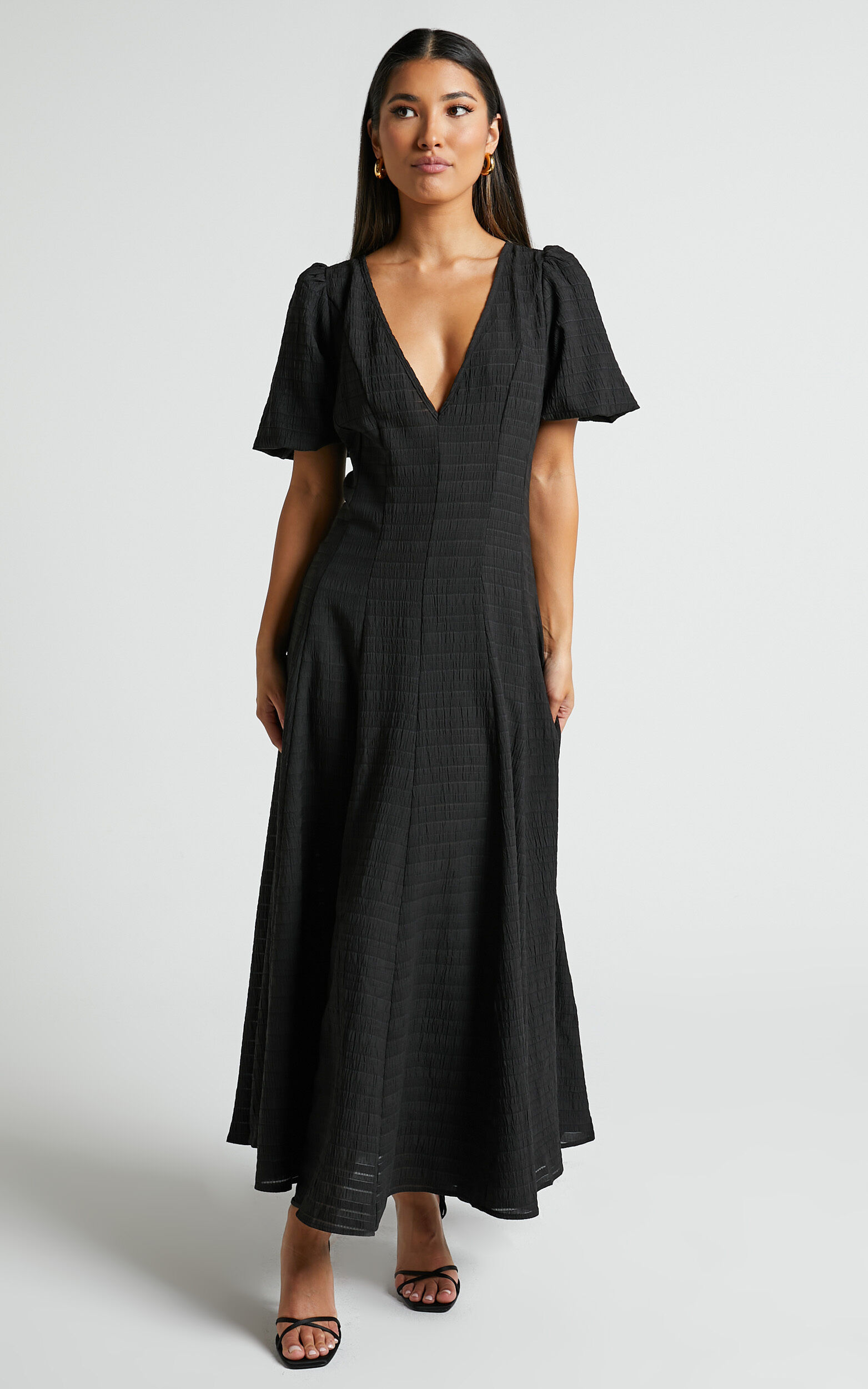 Jackelyn Midaxi Dress - Puff Sleeve V Neck Dress in Black - 04, BLK1