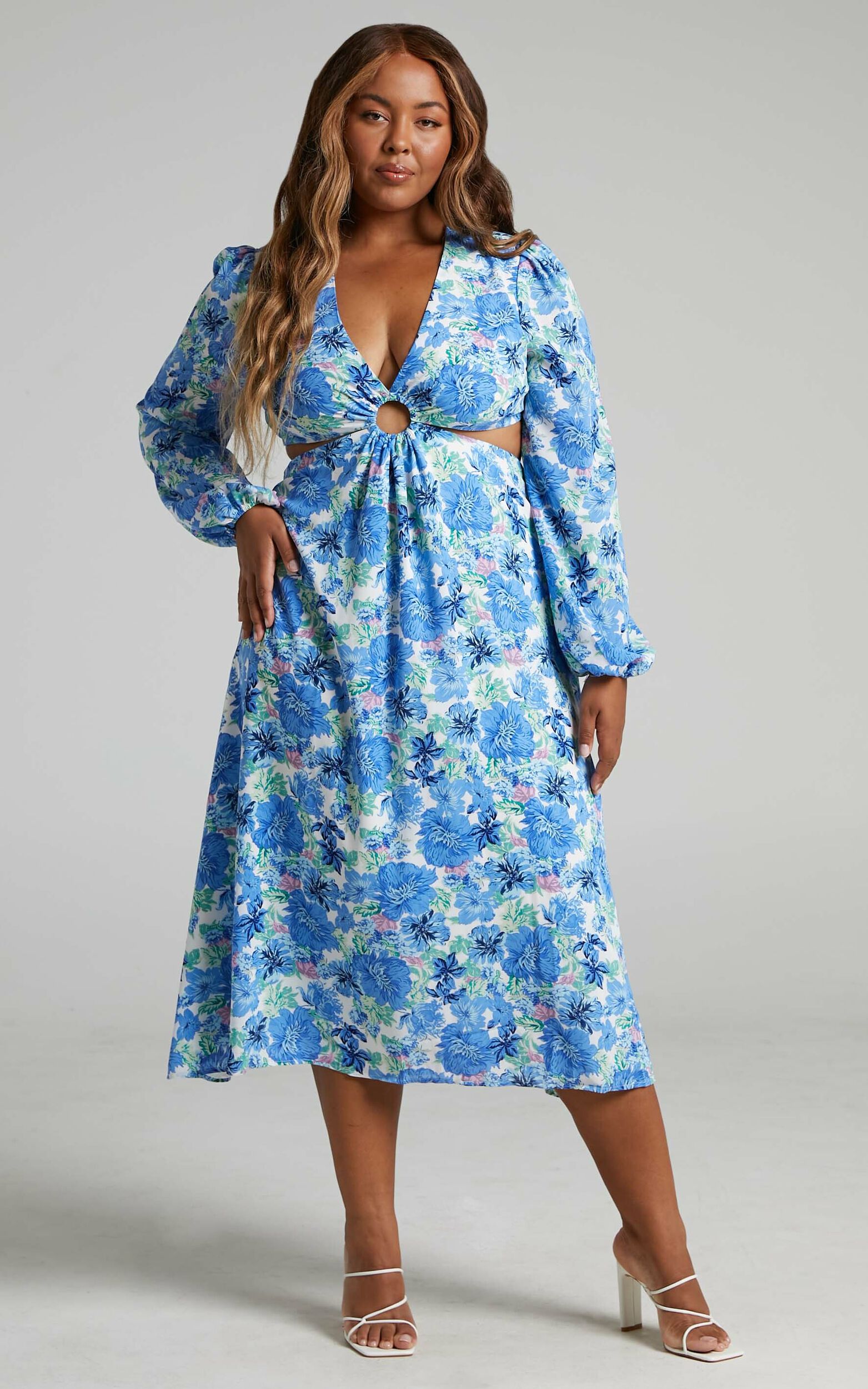 Geneve Ring Cut Out Long Sleeve Midi Dress in Geneve Blue Floral - 04, MLT1
