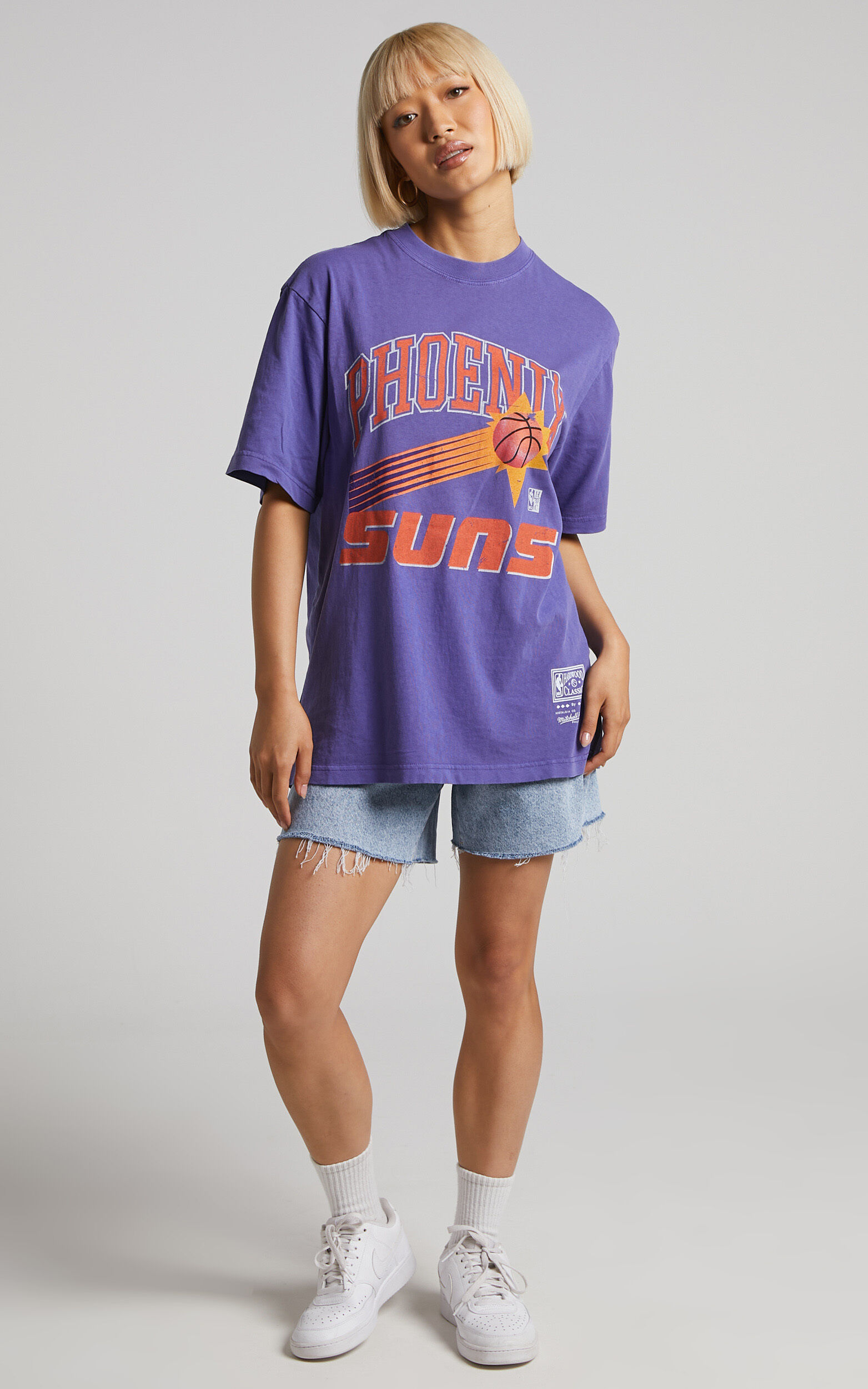 Mitchell & Ness - Phoenix Suns Team Up Tee in Faded Purple