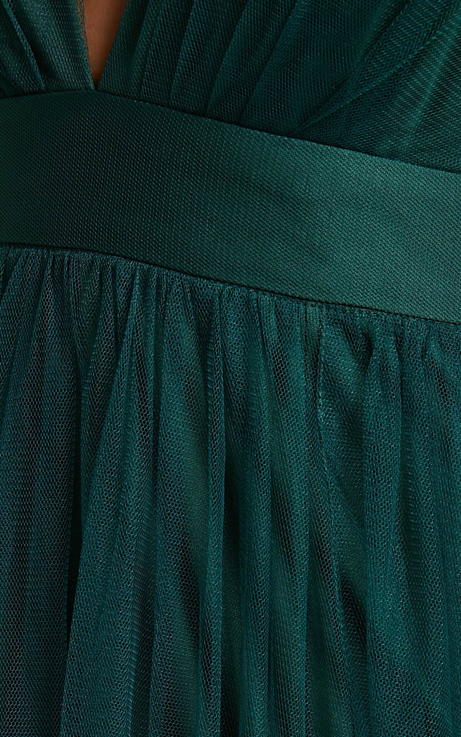 reading disloyalty There is a need to Celebrate Tonight Maxi Dress - Plunge Neck Tulle Dress in Hunter Green |  Showpo USA