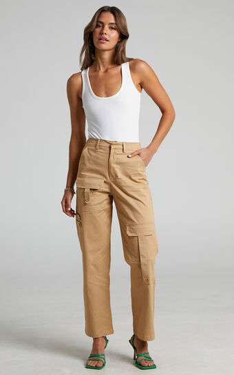 Alvinia High Waisted Utility Cargo Pants in Camel
