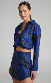 Marissah Swirl Print Cropped Shirt and Mini Skirt Two Piece Set in Blue/Black