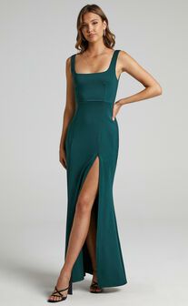 Raquelle Square Neck Thigh Split Maxi Dress in Emerald