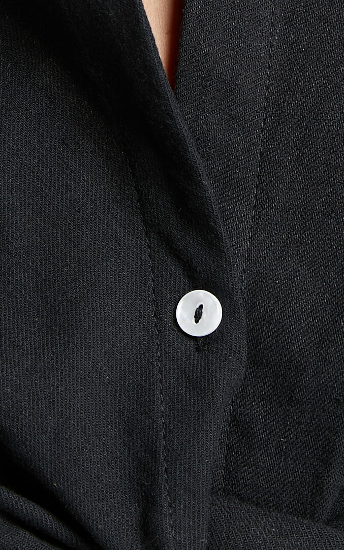 Jhaima Shirt - Twist Front Cropped Shirt in Black