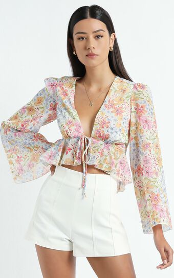 Dance It Out Top in Multi Floral
