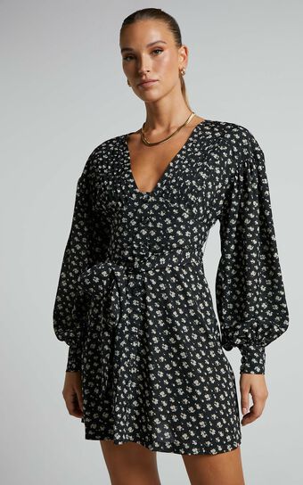 Kakai Long Sleeve Button Up Tie Front Mini Dress in Black Floral