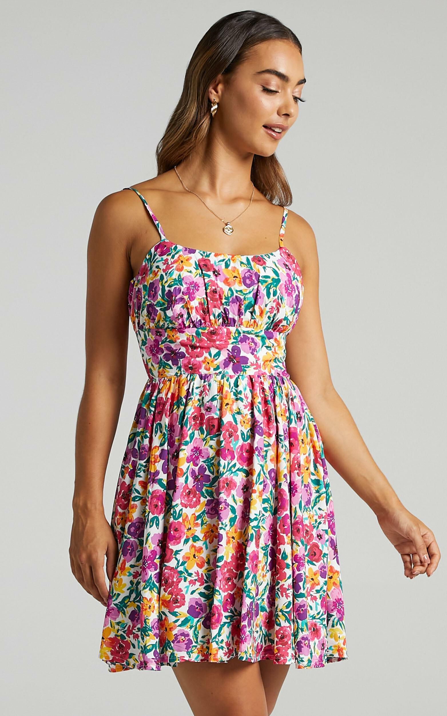 Summer Jam Sweetheart Mini Dress in Packed Floral - 06, MLT4