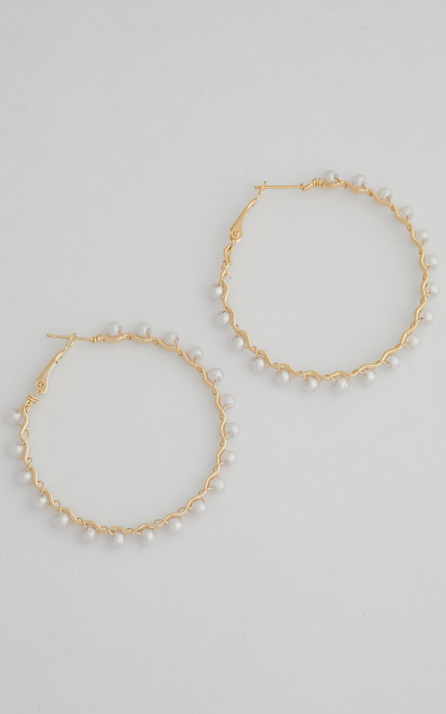 Jytte Pearl Hoop Earrings in Gold - OneSize, GLD1, super-hi-res image number null