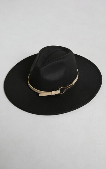 Lorianne Hat in Black