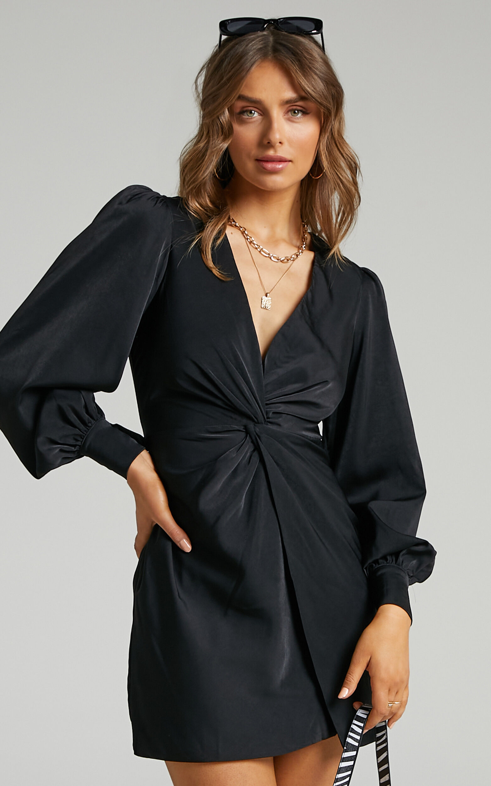Billie Mini Dress - Twist Front Long Puff Sleeves Dress in Black - 06, BLK1