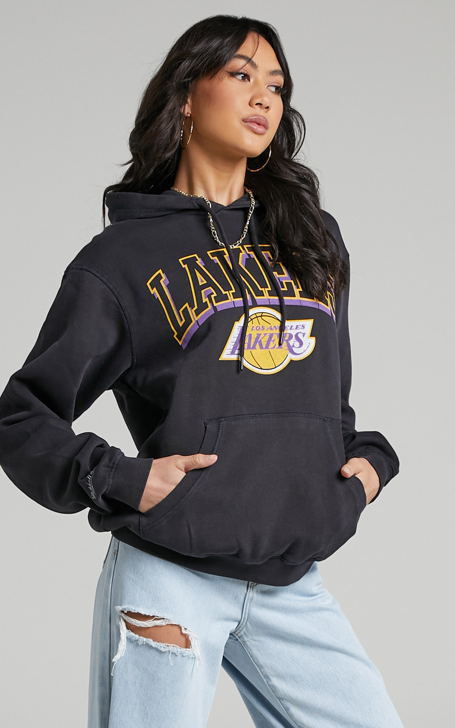 Mitchell & Ness Spray Paint Lakers Hoodie