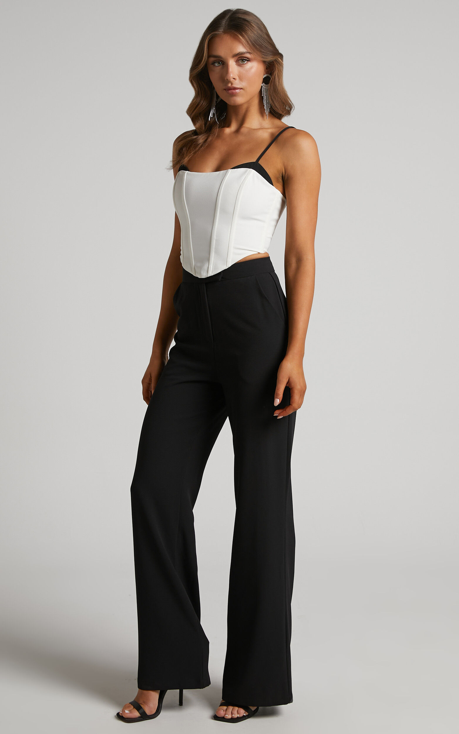 Kimmay Pants - High Waisted Tailored Straight Leg Pants in Black - 04, BLK1