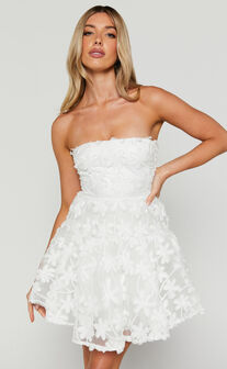Rheiva Mini Dress - Strapless 3D Embroidery Dress in White