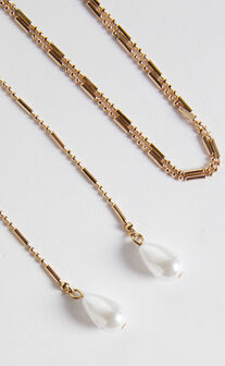 Crystalina Necklace in Gold