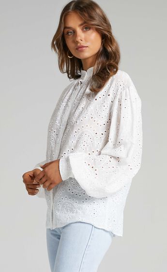 Helda Embroidered Balloon Sleeve Shirt in White