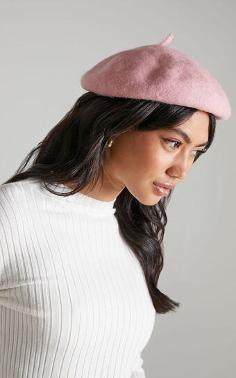 Misai Beret in Pink