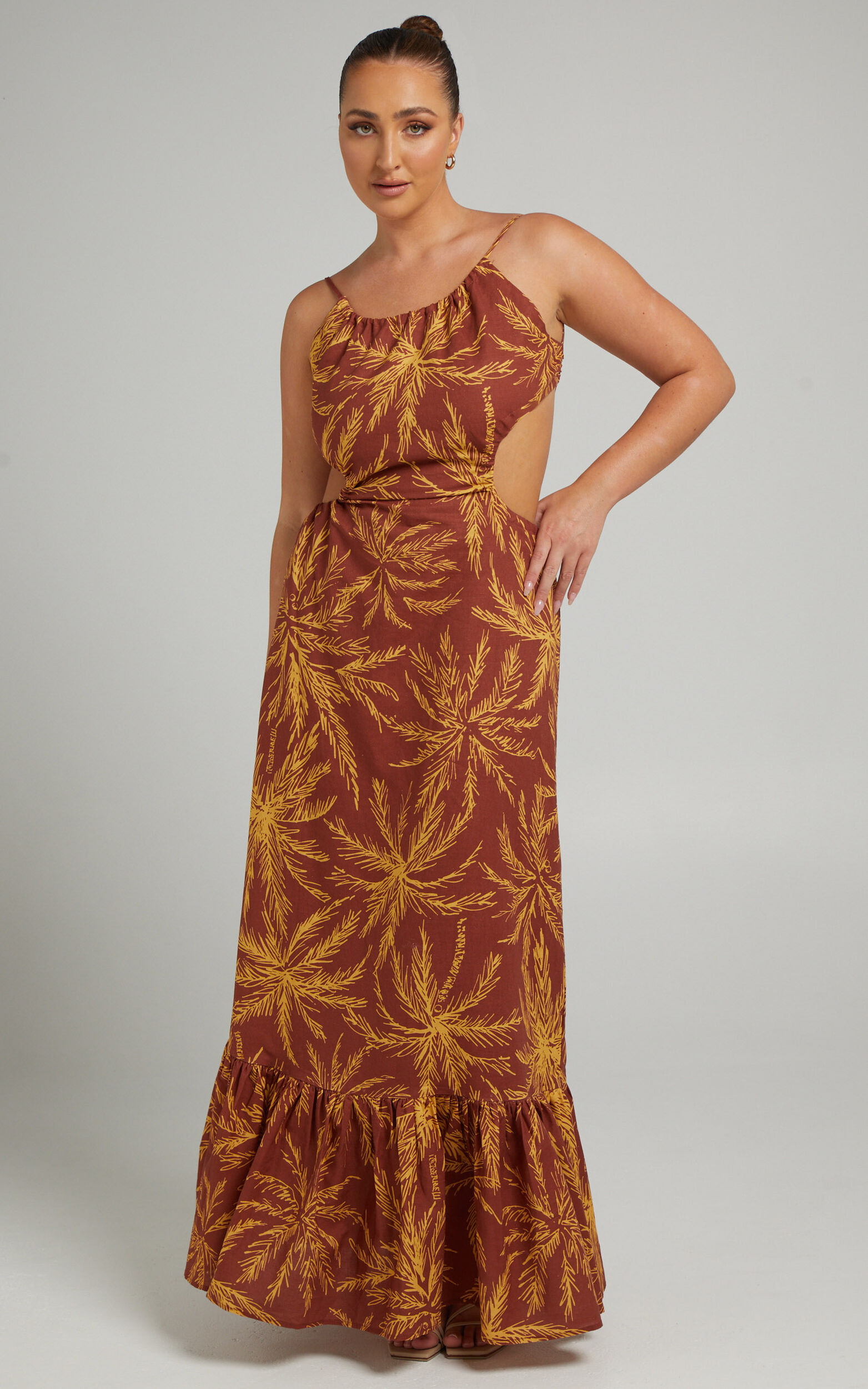 Charlie Holiday - Tuscany Maxi Dress in Isle Of Palms - L, BRN1, super-hi-res image number null