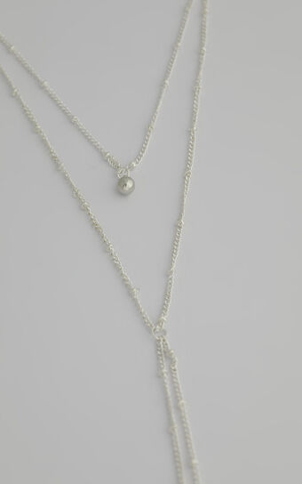 Estella Drop Necklace in Silver