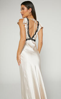 Charlise Midi Dress - Plunge Short Sleeve Dress in Oyster