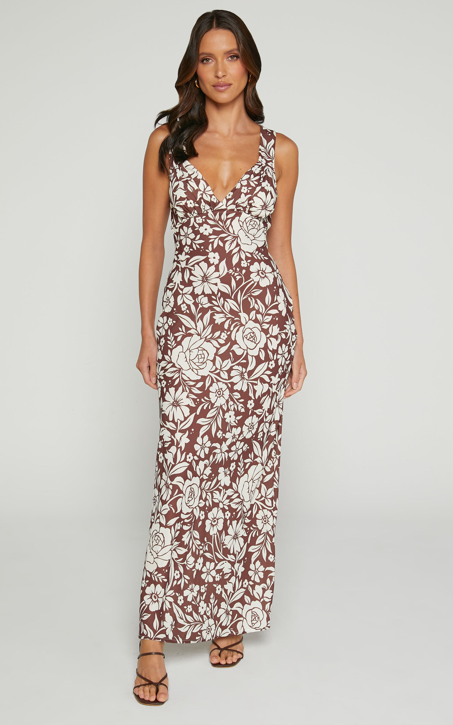 Mauriel Midaxi Dress - Deep V Gathered Bust Slip Dress in Brown Floral - 06, BRN2