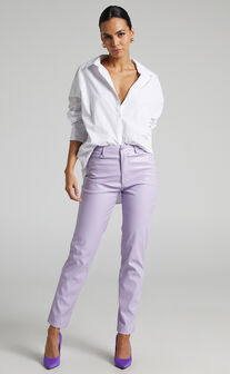Dilyenne High Waist Straight Leg Faux Leather Pants in Lilac