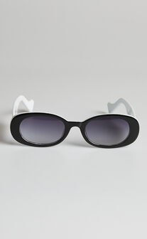 Peta and Jain - Jones Sunglasses in Black/White
