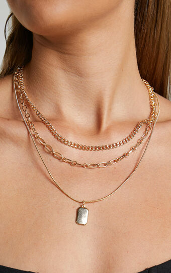 Kayney Multipack Necklace in Gold