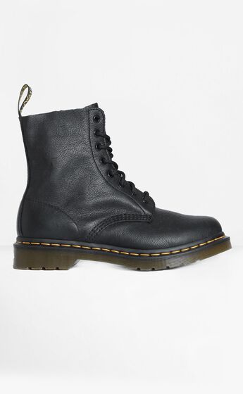 Dr. Martens - Pascal Boot in Black Virginia