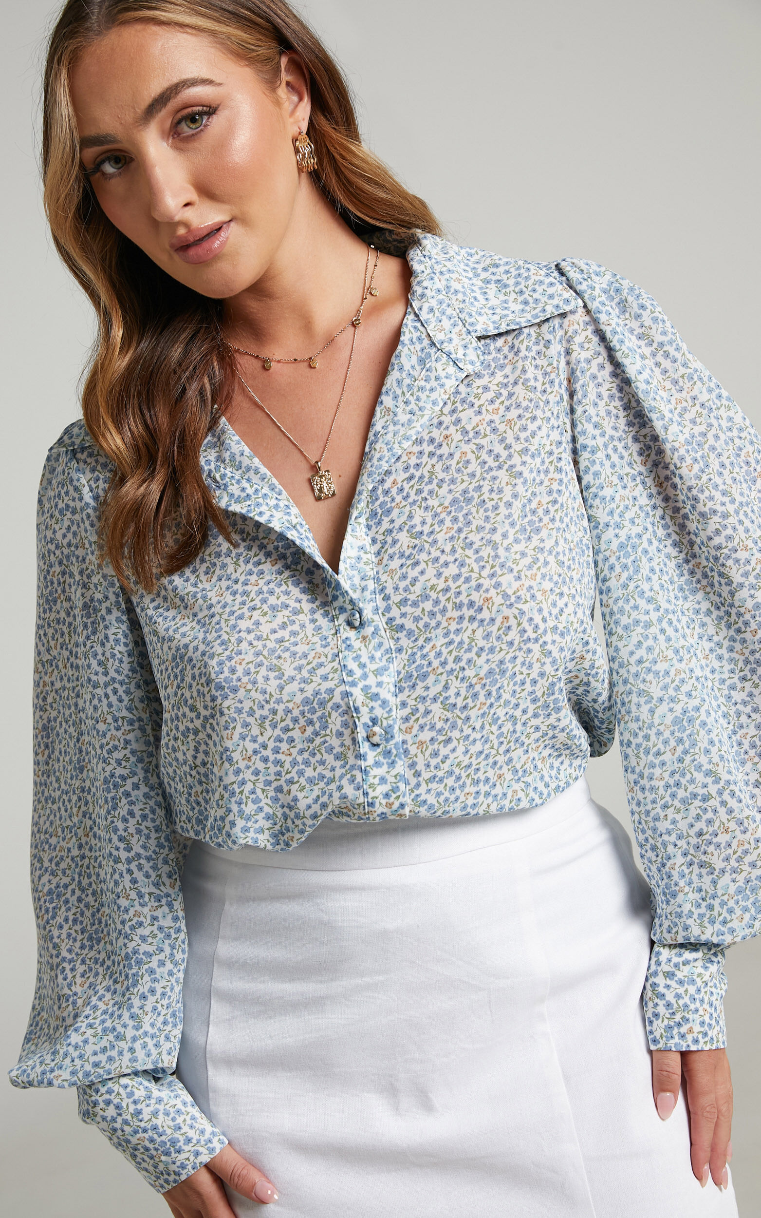 Nerizza Collared Bishop Sleeve Blouse in Dainty Floral - 06, BLU1, super-hi-res image number null