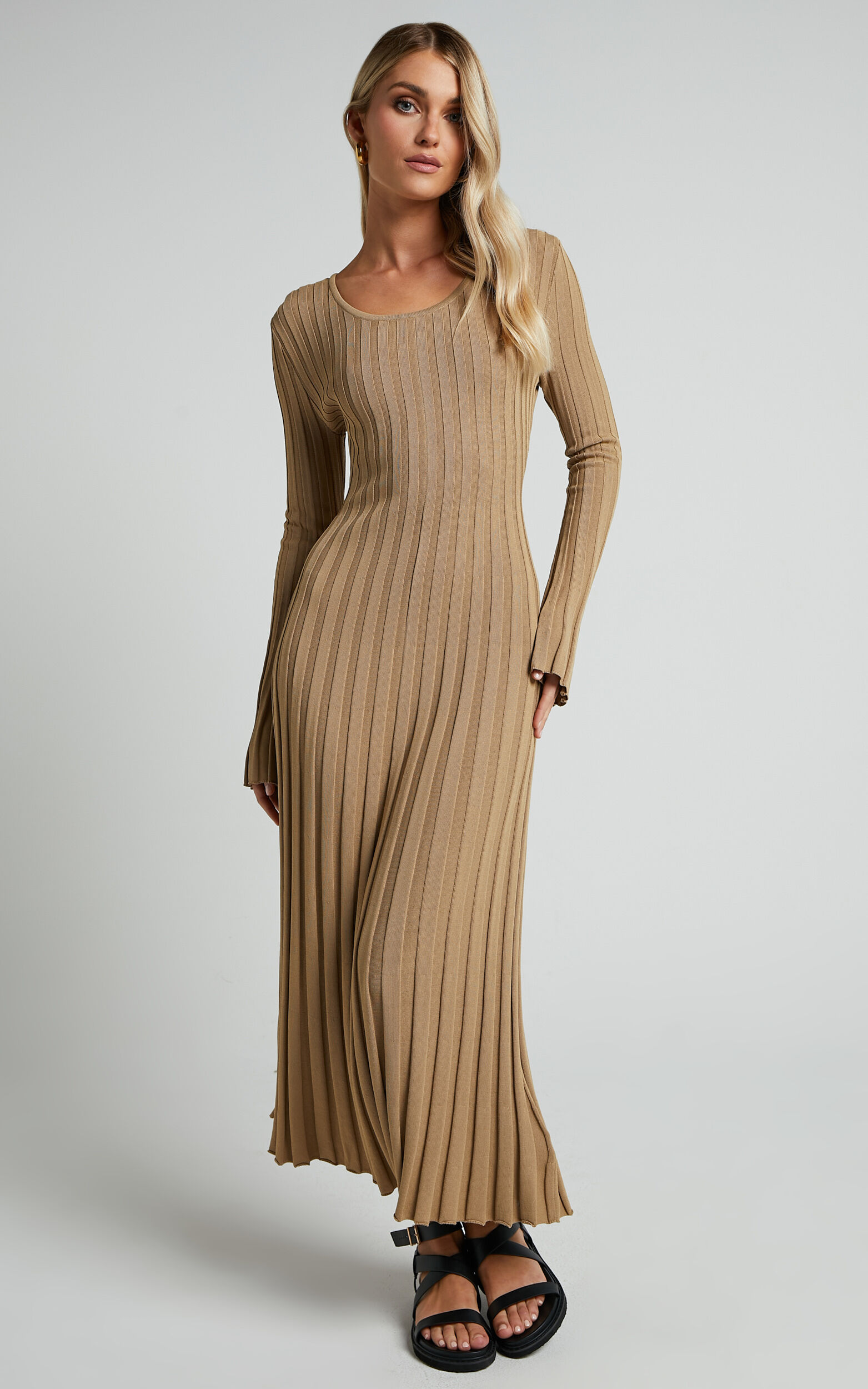 Blaire Midi Dress - Long Sleeve Tie Back Flare Dress in Roasted Cashew - 06, BRN2