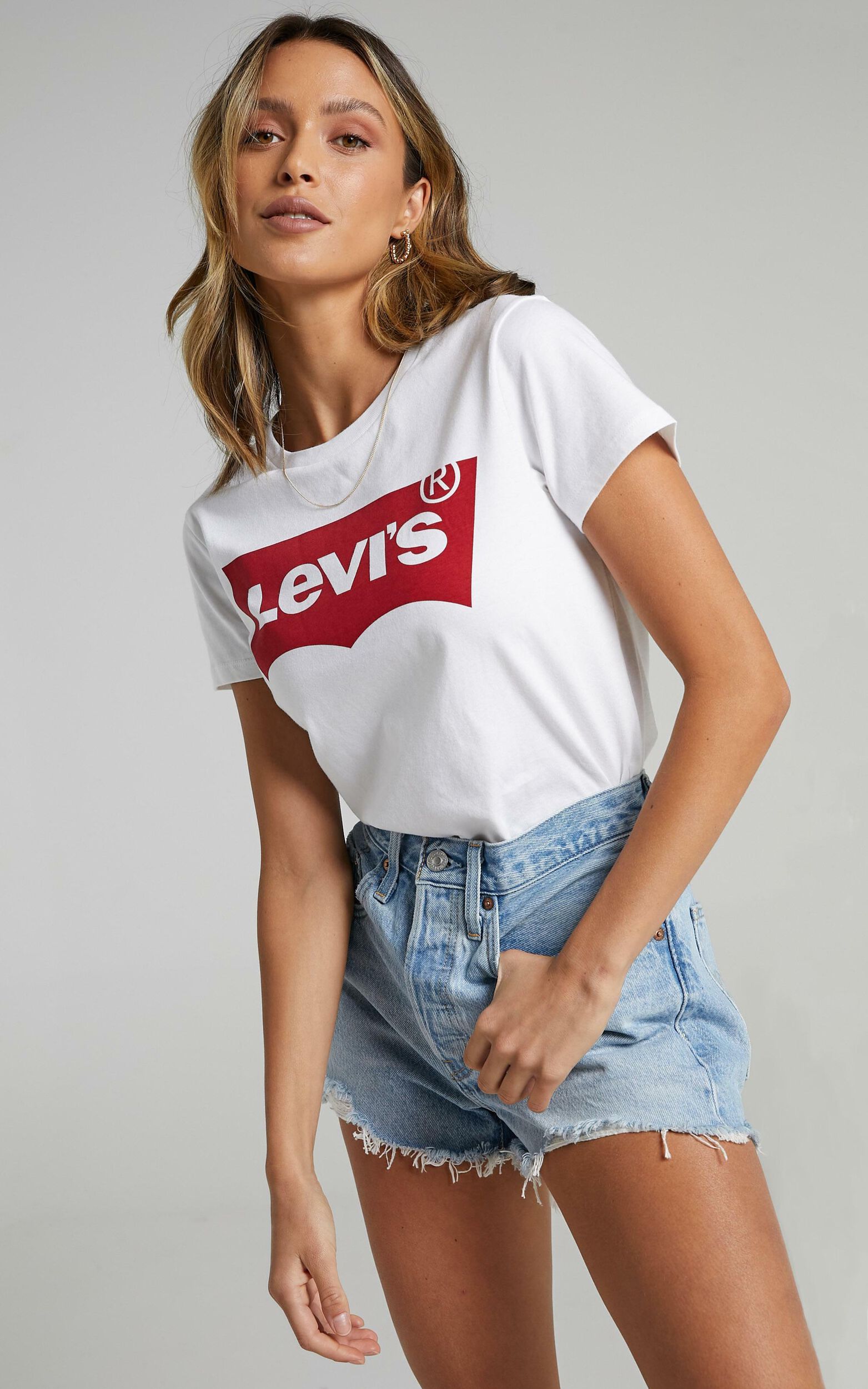 Levi's - Perfect Batwing Tee in White | Showpo NZ