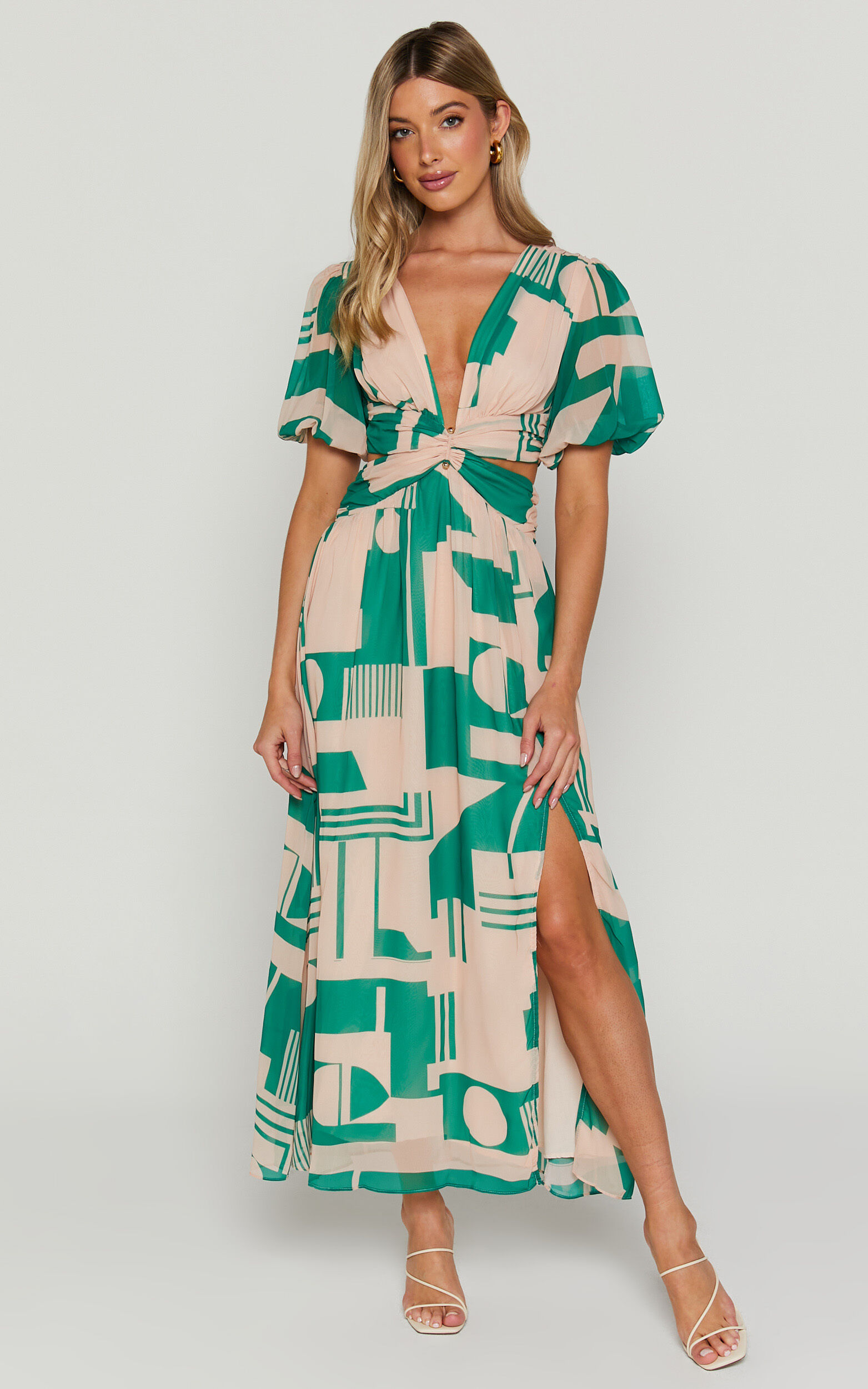 Lindey Midaxi Dress - Side Cut Plunge Neck Puff Sleeve Dress in Green and Cream Geo - 06, GRN1