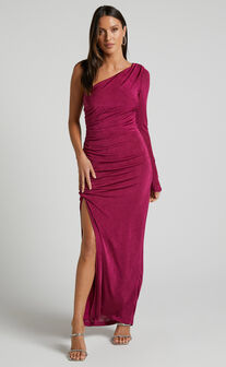 Shemara Midaxi Dress - One Shoulder Asymmetrical Long Sleeve Thigh Slit Dress in Berry
