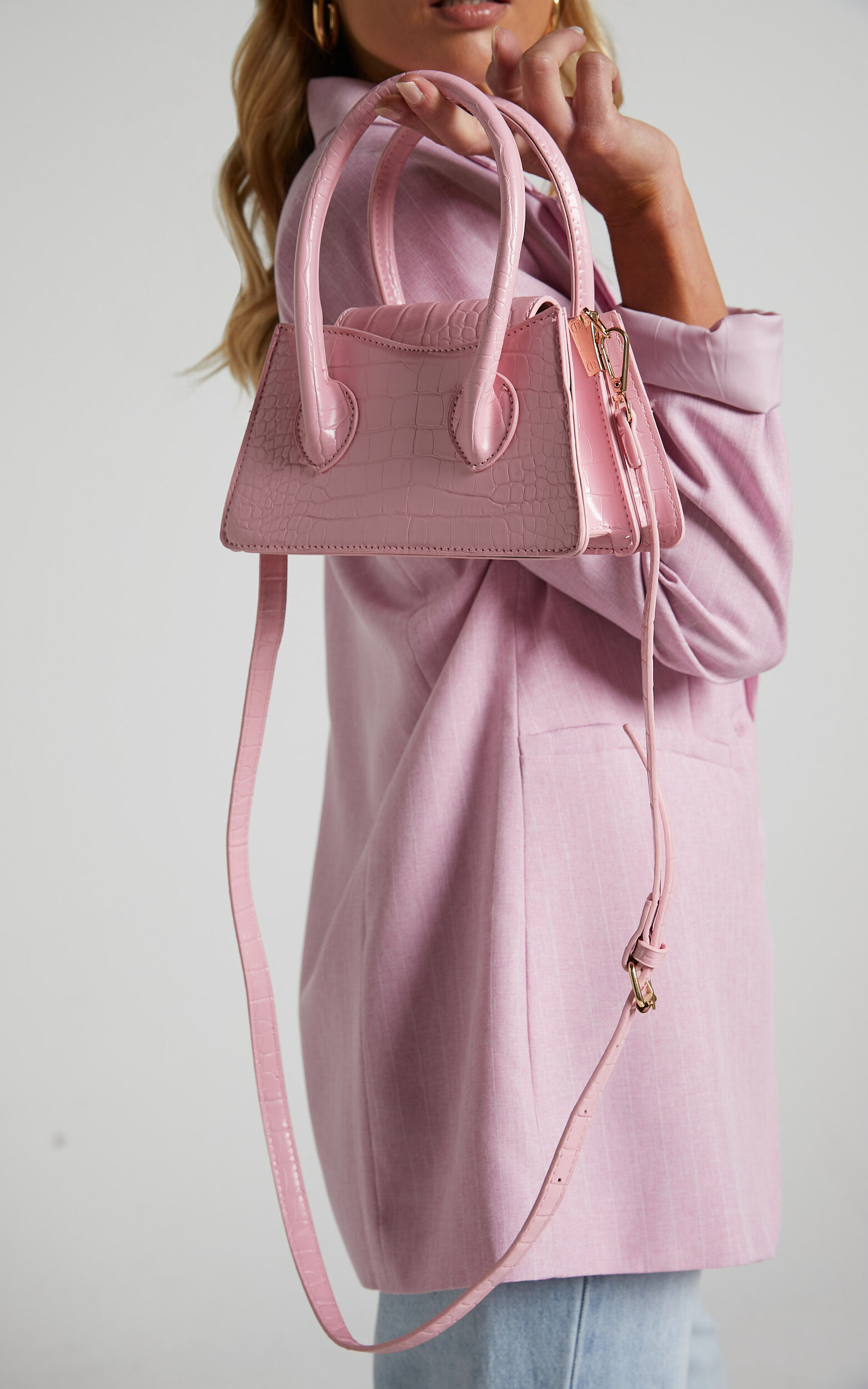 Daphne Mini Crossbody Bag in Pink