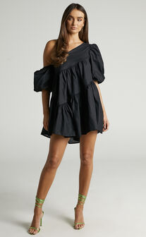Harleen Asymmetrical Trim Mini Dress in Black