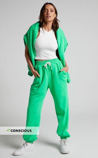 The Hunger Project x Showpo Mid Waisted Sweatpants in Green